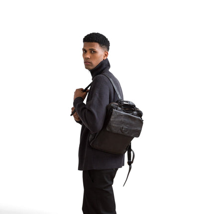 Zaino Multitasche in Pelle Vacchetta Nera | Biba ALE1L BLACK Biba 