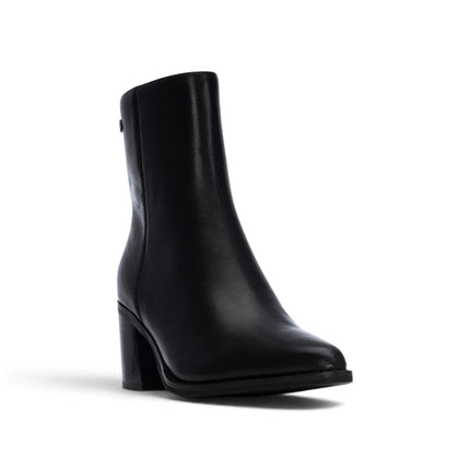 Stivaletti Tronchetti Donna a Punta con Tacco in Pelle Nera | Carmela 164133 BLACK Carmela 
