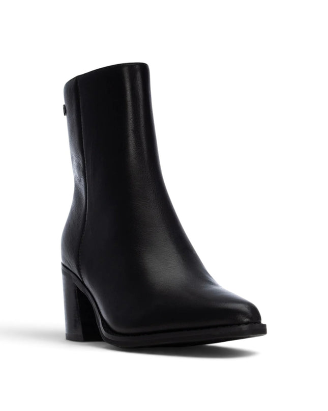 Stivaletti Tronchetti Donna a Punta con Tacco in Pelle Nera | Carmela 164133 BLACK Carmela 
