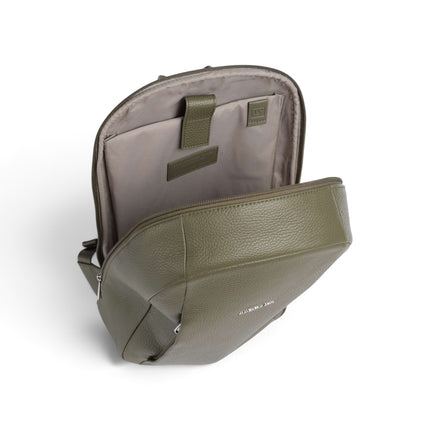 Zaino Lavoro Porta PC 13 Pollici Laptop in Pelle Verde | Mandarina Duck FZT51 MELLOW LEATHER WINTER OLIVE Mandarina Duck 
