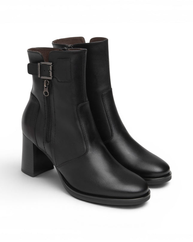 Stivaletto Tronchetti Donna con tacco Alto in Pelle Nera | NeroGiardini I617230D NERO 100 Nero Giardini 
