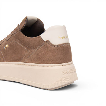 Nero Giardini Sneakers Bassa Donna in Camoscio Mou I617472D MOU 442 Nero Giardini 