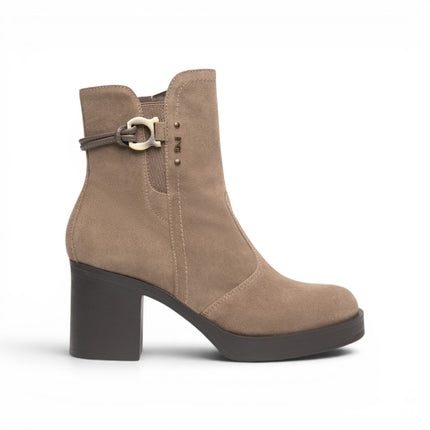 Stivaletti Tronchetti Donna con Tacco e Plateau in Camoscio Beige Castoro | Nero Giardini I617930D CASTORO 405 Nero Giardini 