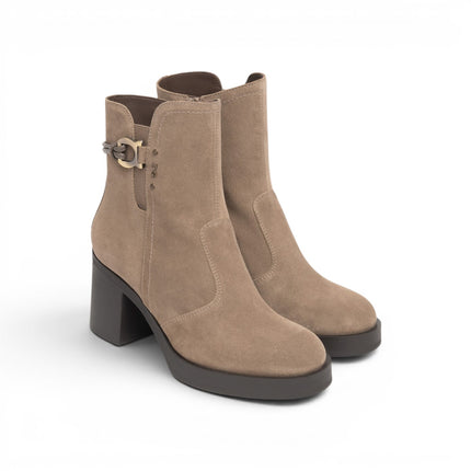 Stivaletti Tronchetti Donna con Tacco e Plateau in Camoscio Beige Castoro | Nero Giardini I617930D CASTORO 405 Nero Giardini 