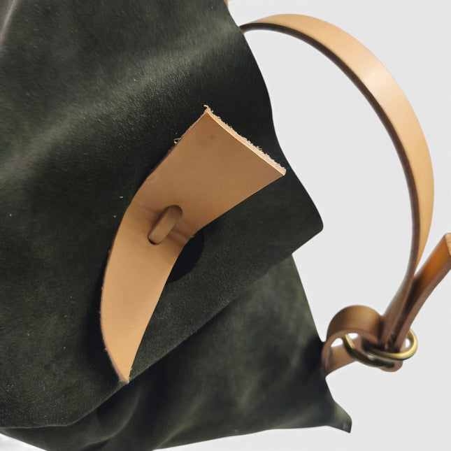 Borsa Sacca a Tracolla in Camoscio Verde Loden | Spatarella SPOKE SUEDE LODEN Spatarella 