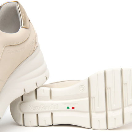 NeroGiardini Sneakers con Zeppa in Pelle Milk E615221D MILK 710 Nero Giardini 