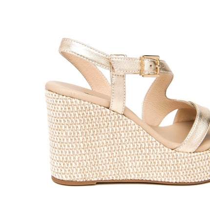 NeroGiardini Sandali Donna con Zeppa in Pelle Laminata Miele - MARIO SPATARELLA