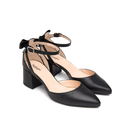 NeroGiardini Chanel con Cinturino e Tacco in Pelle Nera - MARIO SPATARELLA