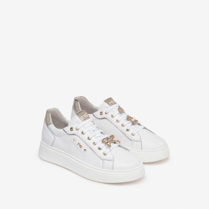 Nero Giardini Sneakers Bassa Donna in Pelle Bianca con Charms E409975D BIANCO 707 Nero Giardini 