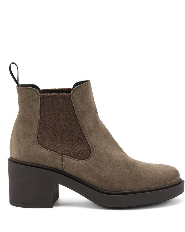 Frau 80C3TORBA