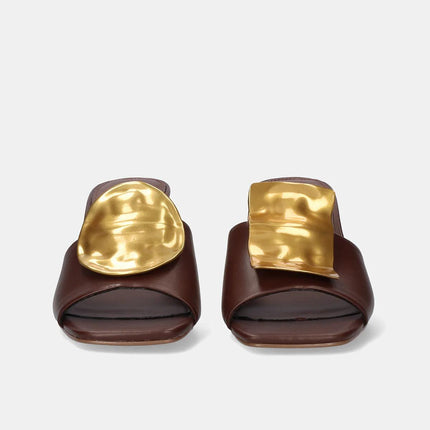 Exe Sandalo Donna Sabot con Tacco e Accessorio Asimmetrico NINA 212 BROWN GOLD Exe 