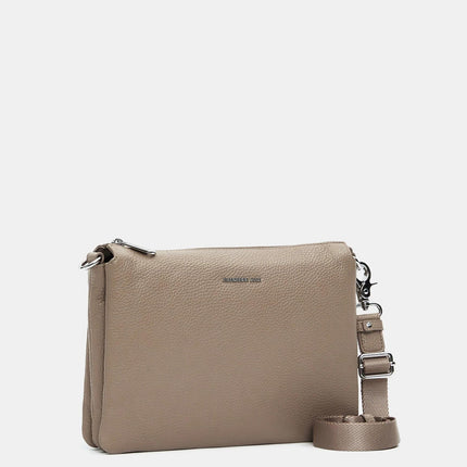 Mandarina Duck Borsa Pochette in Pelle Taupe con Tracolla FZT12 MELLOW LEATHER WARM Mandarina Duck 