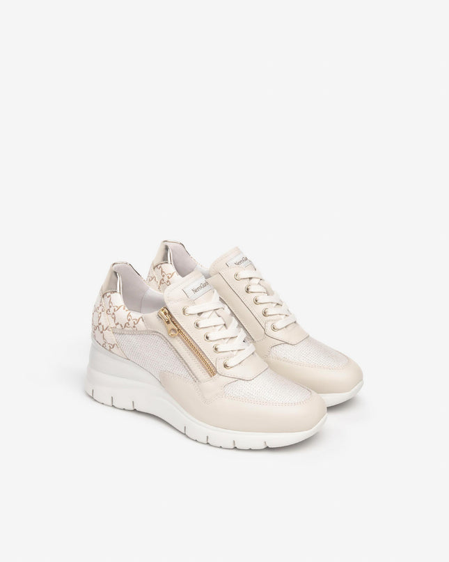 Nero Giardini E512940DMILK 710