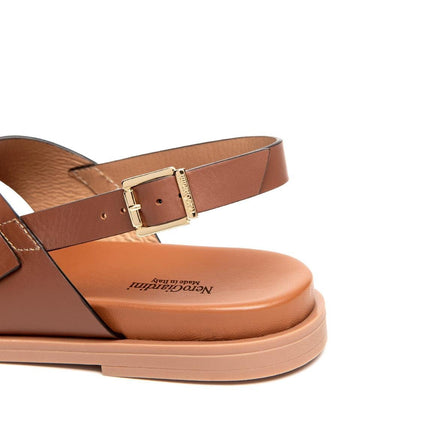 NeroGiardini Sandalo Flat Donna Basso in Pelle Cuoio - MARIO SPATARELLA