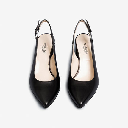 NeroGiardini Chanel a Punta in Pelle Nera E409431D NERO 100 Nero Giardini 