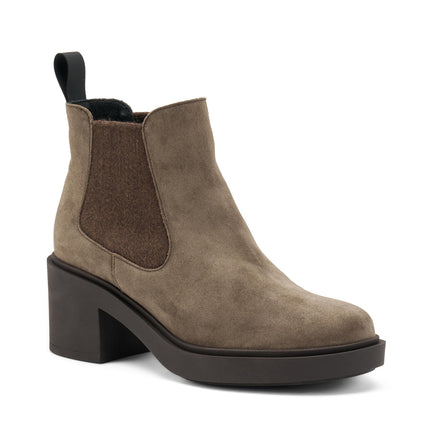 Frau 80C3TORBA