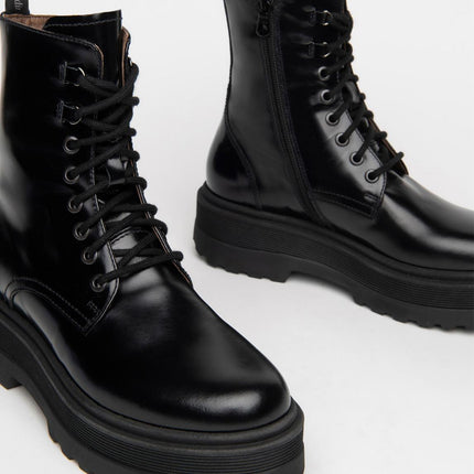 Nero Giardini Stivaletti Anfibi Donna con Zeppa in Pelle Nero - MARIO SPATARELLA