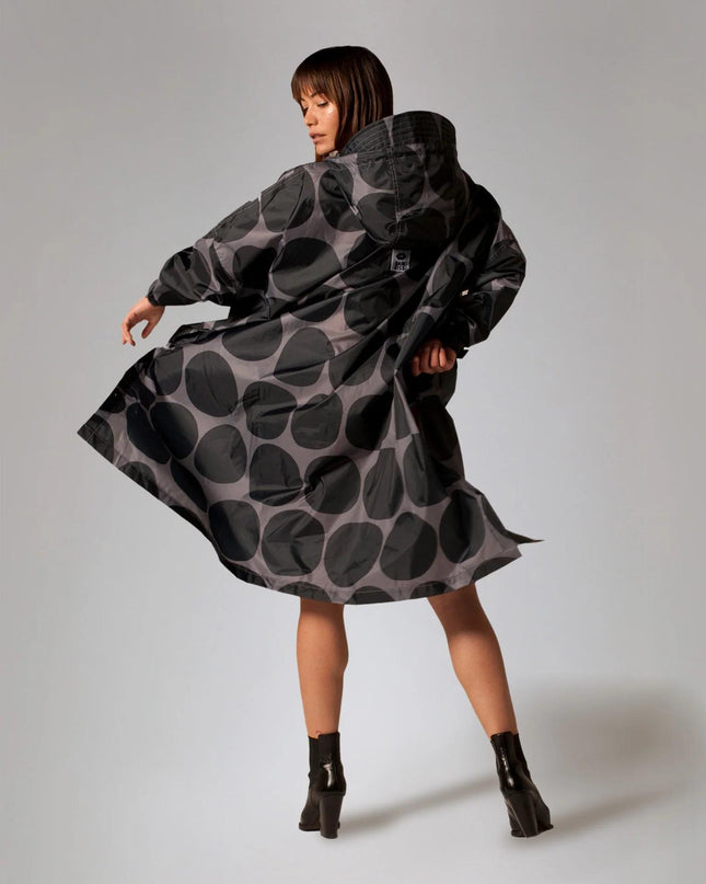 RAINKISS RAIN PONCHOBLACK POLKA