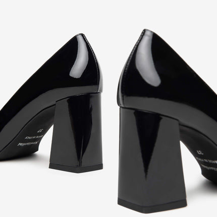 Nero Giardini Decollete in Vernice Nero - MARIO SPATARELLA