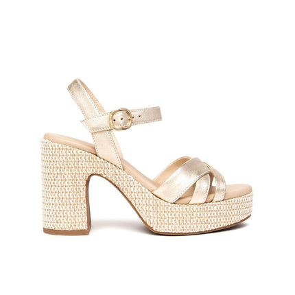 NeroGiardini Sandali Donna con Tacco e Plateau in Pelle Laminata Miele - MARIO SPATARELLA