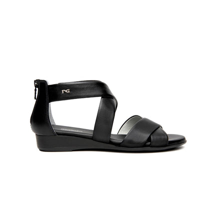 NeroGiardini Sandalo Basso Donna in Pelle Nera - MARIO SPATARELLA