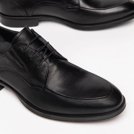 Stringata Uomo in Pelle Nera Derby I202460U NERO 100 Nero Giardini 