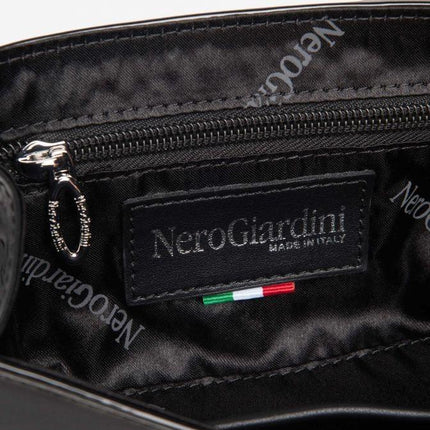 Nero Giardini Pochette Donna Vernice Nero E443701DE NERO 100 Nero Giardini Borse 
