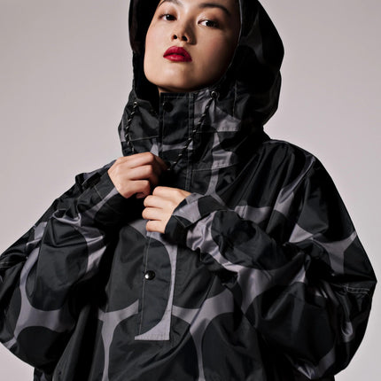 RAINKISS RAIN PONCHOBLACK POLKA